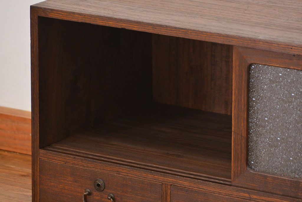 レトロ家具　昭和レトロ ダイヤガラス入りローボード(ローチェスト、TVボード、テレビ台)