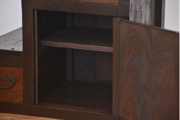 アンティーク家具　古民具・骨董 杢目が素晴らしい小さな階段箪笥(時代箪笥、箱階段)