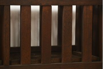 アンティーク雑貨　アンティーク 古い木の大きな受け皿付き傘立て(アンブレラスタンド)