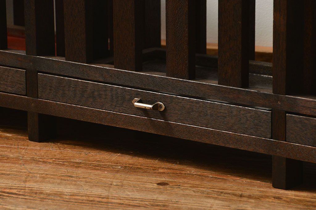 アンティーク雑貨　アンティーク 古い木の大きな受け皿付き傘立て(アンブレラスタンド)