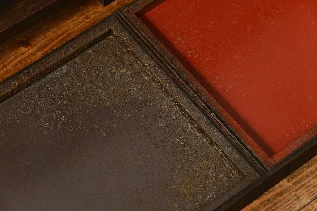 アンティーク雑貨　アンティーク 古い木の大きな受け皿付き傘立て(アンブレラスタンド)