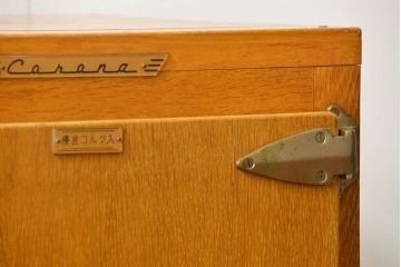 レトロ家具　昭和レトロ 小振りな木製冷蔵庫(収納棚)