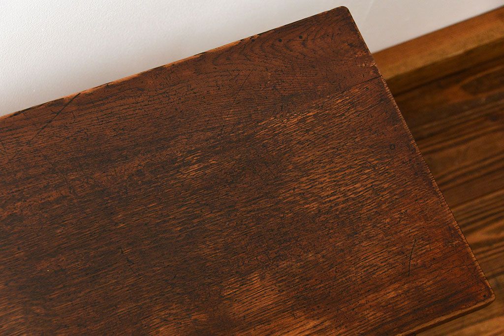 アンティーク家具　アンティーク 天板ナラ材の薄型作業台(1)(サイドテーブル、机、在宅ワーク、在宅用デスク)