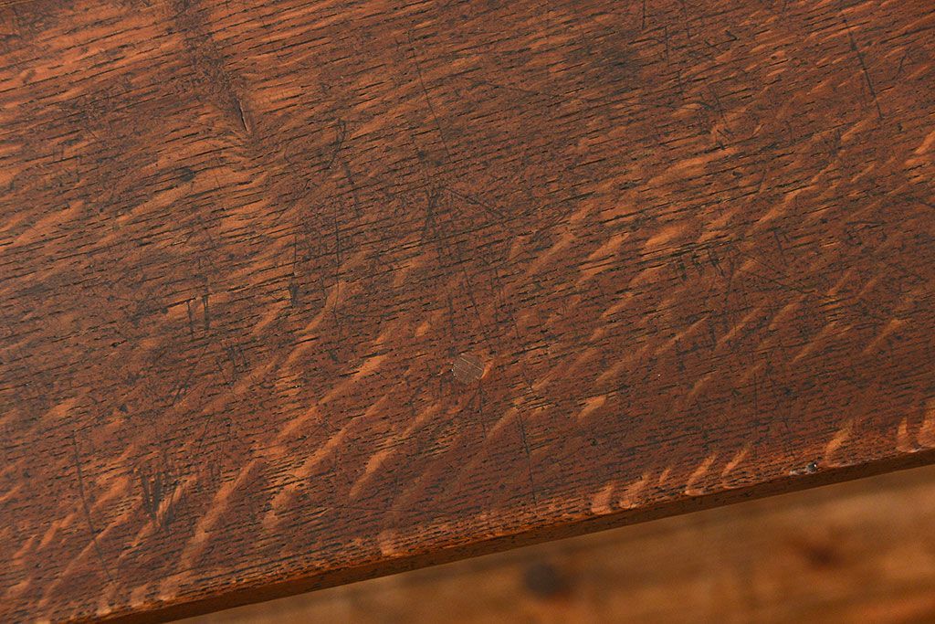 アンティーク家具　アンティーク 天板ナラ材の薄型作業台(2)(サイドテーブル、机、在宅ワーク、在宅用デスク)