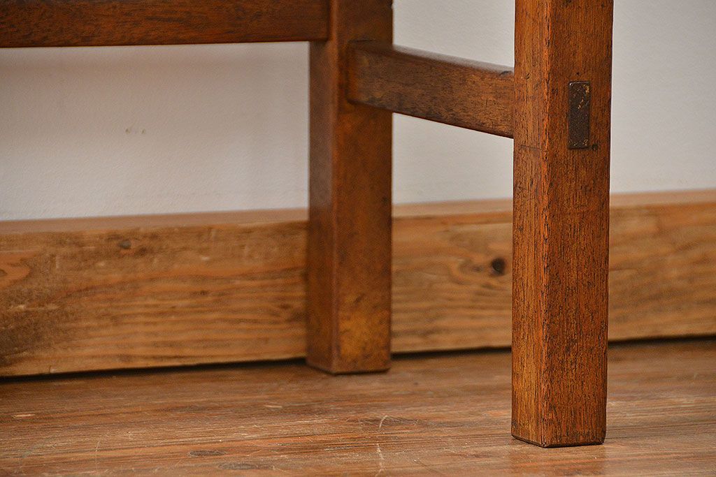 アンティーク家具　アンティーク 古い木のシンプルな薄型作業台(サイドテーブル、机、在宅ワーク、在宅用デスク)
