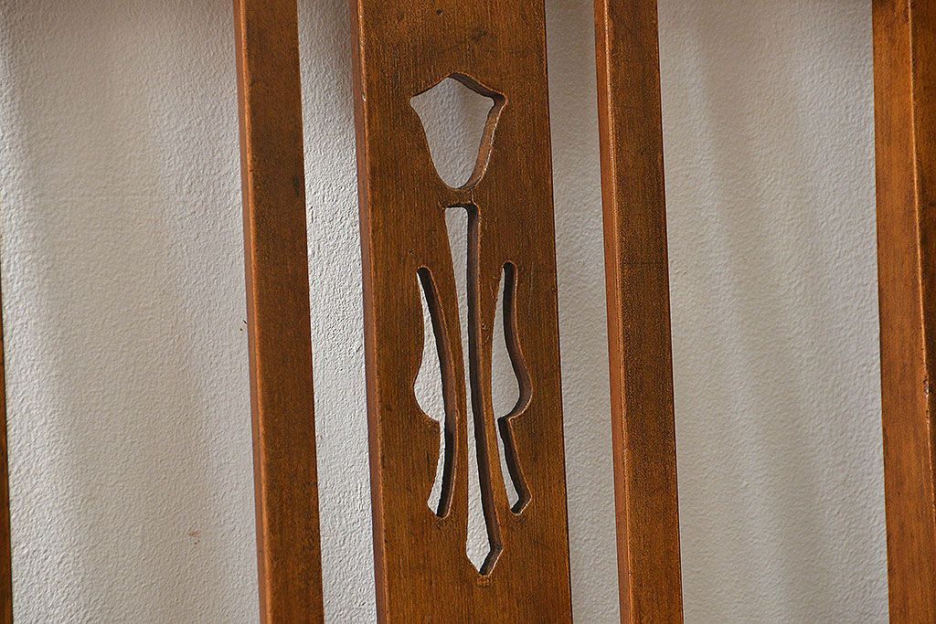 レトロ家具　アンティークリネン座面のレトロな椅子(1)(イス、チェア)