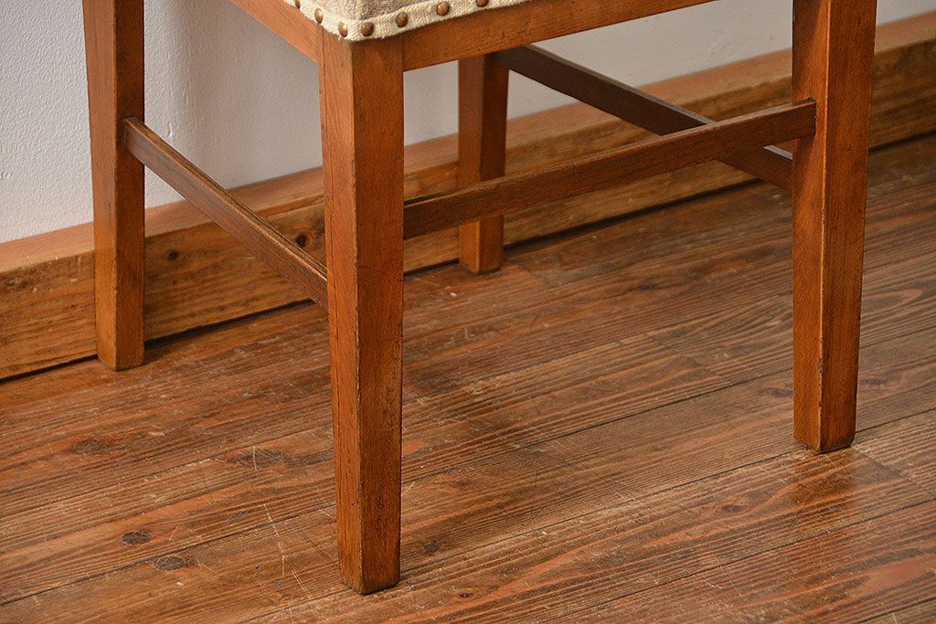 レトロ家具　アンティークリネン座面のレトロな椅子(1)(イス、チェア)