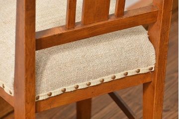 レトロ家具　アンティークリネン座面のレトロな椅子(1)(イス、チェア)