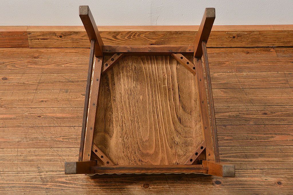 レトロ家具　アンティークリネン座面のレトロな椅子(1)(イス、チェア)