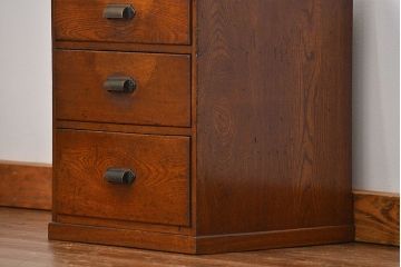 アンティーク家具　アンティーク 杢目のキレイな古い木の小引き出し(チェスト)