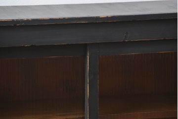 アンティーク家具　アンティークペイント　モールガラス入り 鉄脚収納棚(ガラスケース、飾り棚、キャビネット)