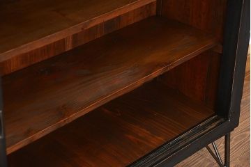 アンティーク家具　アンティークペイント　モールガラス入り 鉄脚収納棚(ガラスケース、飾り棚、キャビネット)