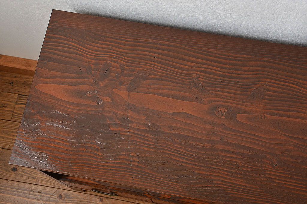 レトロ家具　昭和レトロ アンティークダイヤガラス　脚付きローボード(テレビ台、テレビボード)