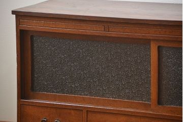 レトロ家具　昭和レトロ アンティークダイヤガラス　脚付きローボード(テレビ台、テレビボード)