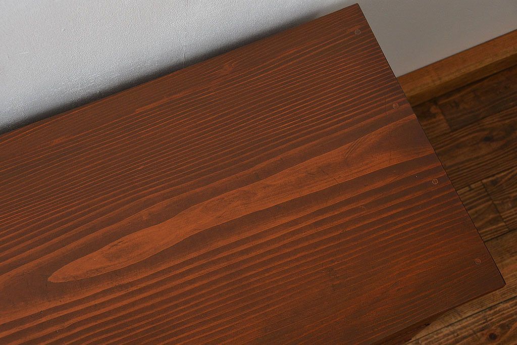 レトロ家具　昭和レトロ 脚付き!古い木のシンプルなローチェスト(ローボード・箪笥)