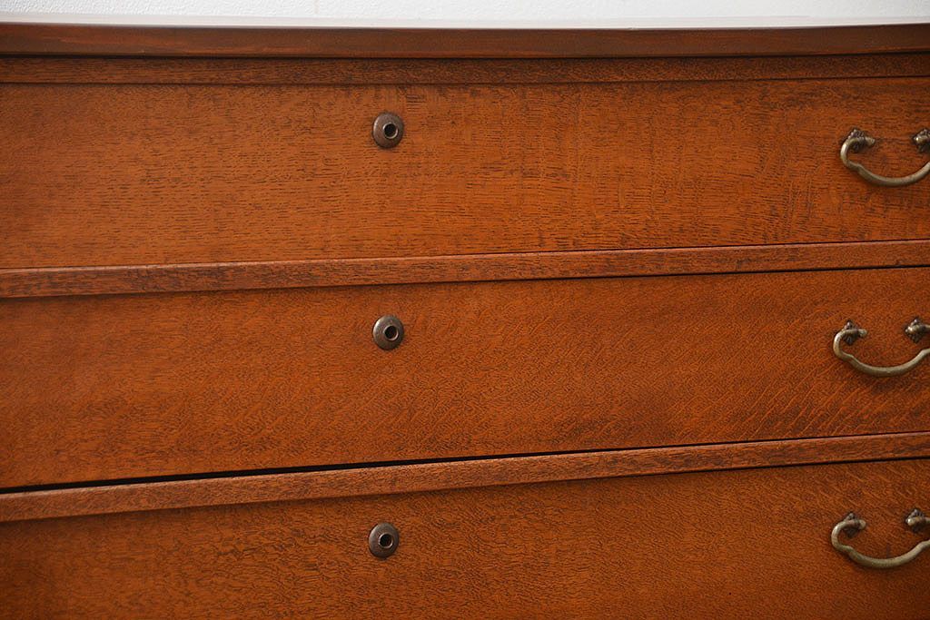 レトロ家具　昭和レトロ 脚付き!古い木のシンプルなローチェスト(ローボード・箪笥)