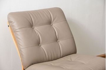 中古 展示・美品　カリモク　レトロモダン　WDモデル革張りソファー(1) 定価約12万円