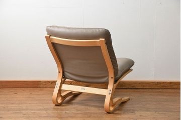 中古 展示・美品　カリモク　レトロモダン　WDモデル革張りソファー(1) 定価約12万円