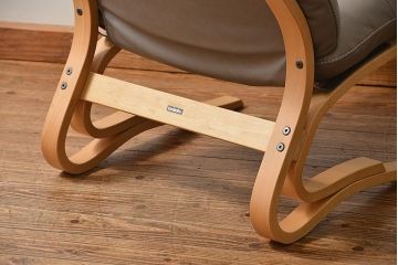 中古 展示・美品　カリモク　レトロモダン　WDモデル革張りソファー(1) 定価約12万円