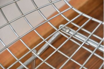 中古　Knoll(ノール)　ワイヤーサイドチェア?　(イス、椅子)