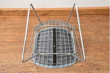 中古　Knoll(ノール)　ワイヤーサイドチェア?　(イス、椅子)