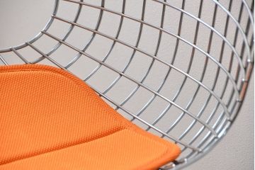 中古　Knoll(ノール)　ワイヤーサイドチェア?　(イス、椅子)