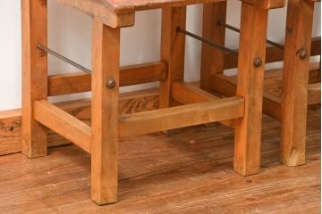 アンティーク家具　古い木のペンキのはげたアンティークチェア2脚セット