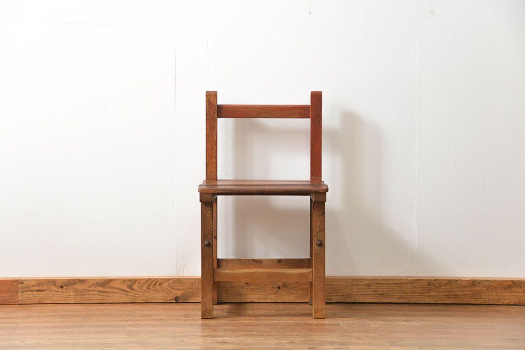 アンティーク家具　古い木のペンキのはげたアンティークチェア1脚　(椅子、イス)