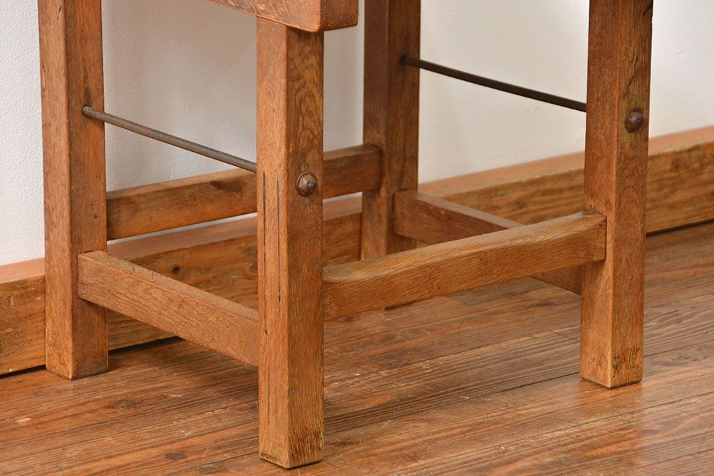 アンティーク家具　古い木のペンキのはげたアンティークチェア1脚　(椅子、イス)