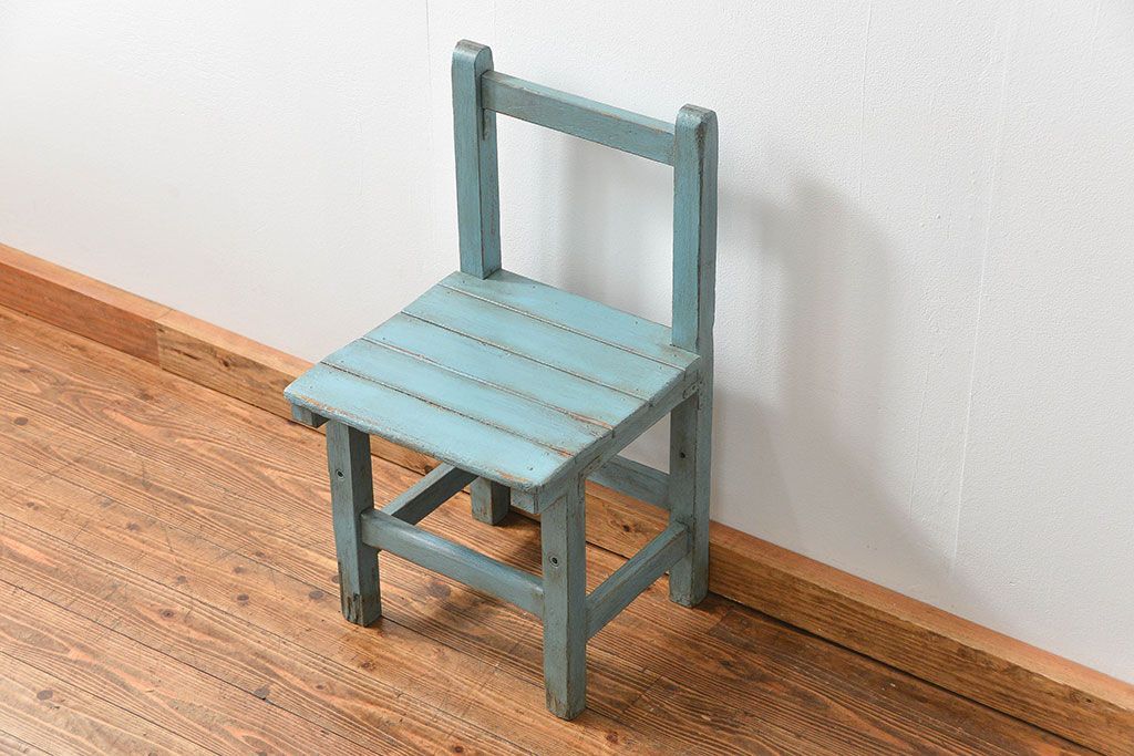 アンティーク家具　アンティークペイント小振りでかわいいチェア1脚