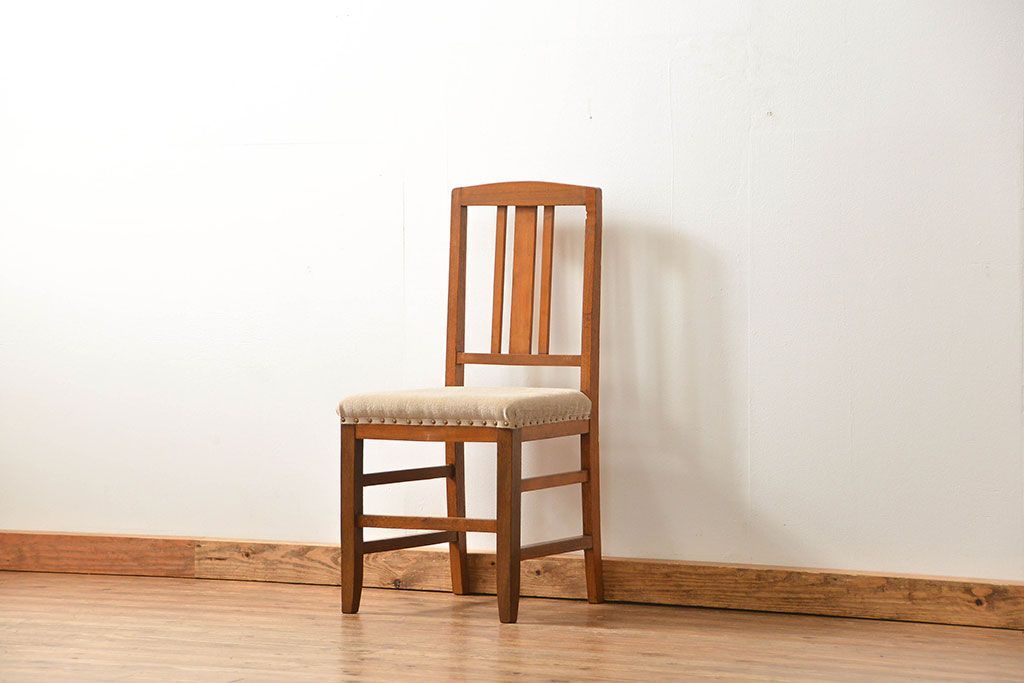 レトロ家具　昭和レトロ シンプルなアンティークチェア(椅子、イス)