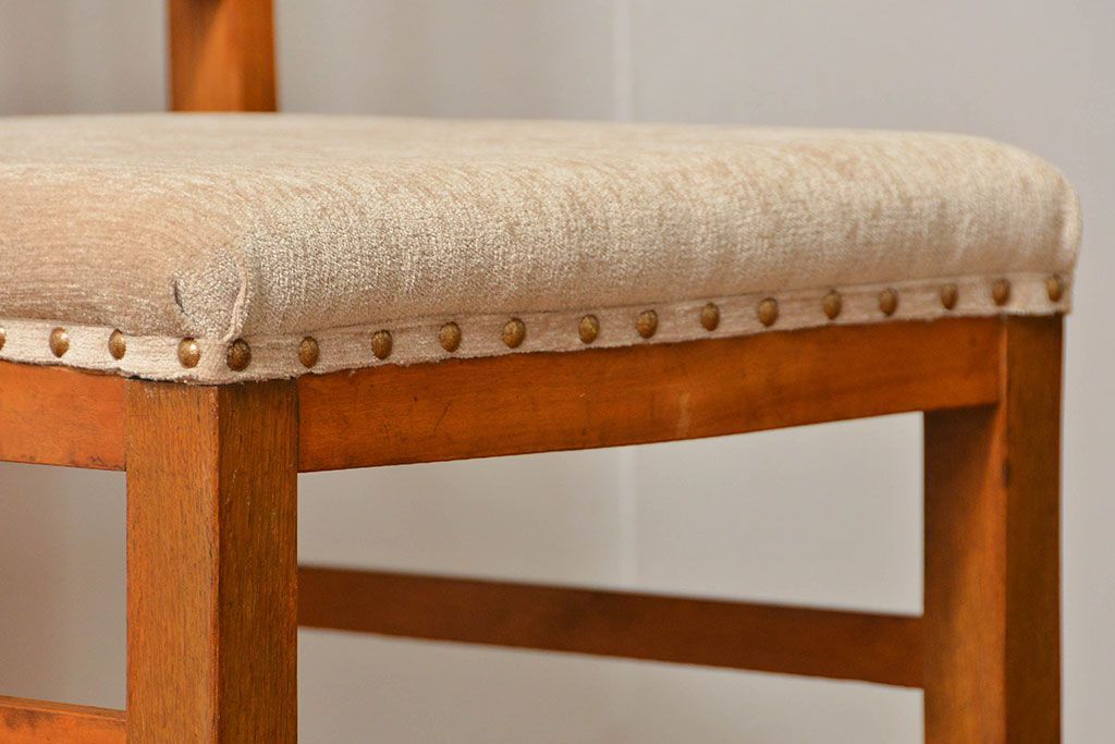 レトロ家具　昭和レトロ シンプルなアンティークチェア(椅子、イス)