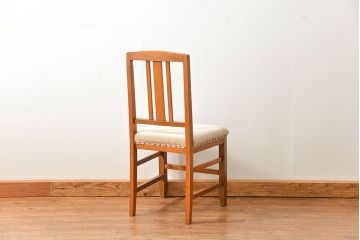 レトロ家具　昭和レトロ シンプルなアンティークチェア(椅子、イス)