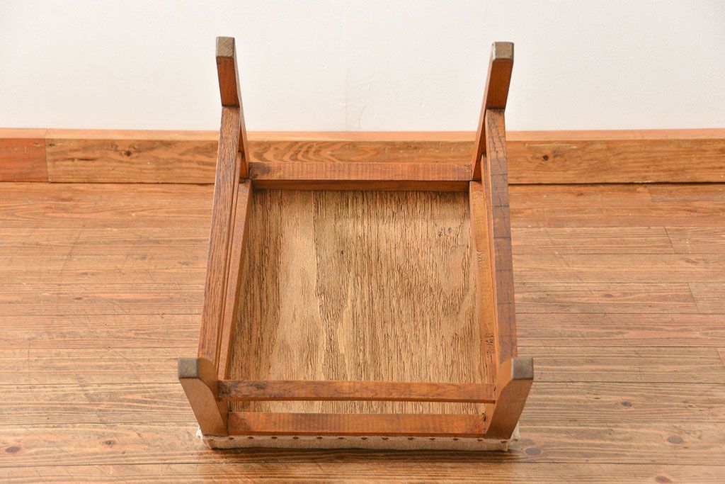 レトロ家具　昭和レトロ シンプルなアンティークチェア(椅子、イス)