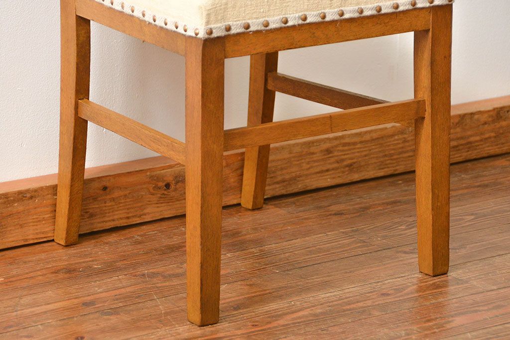 レトロ家具　昭和レトロ アンティークリネン座面のレトロな椅子(3)(イス、チェア)