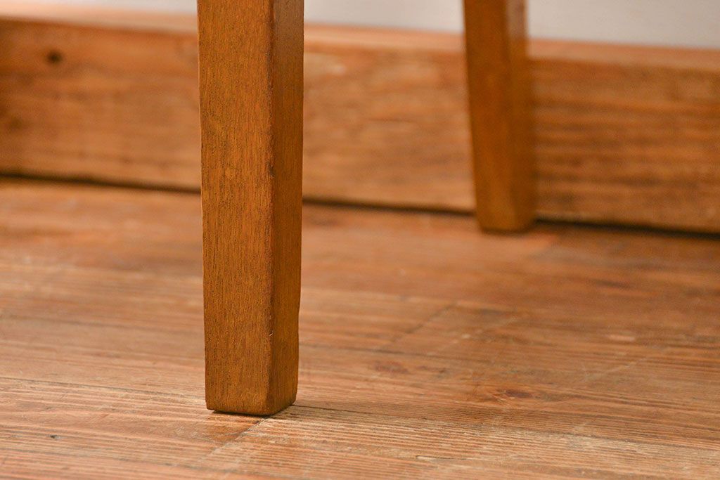 レトロ家具　昭和レトロ アンティークリネン座面のレトロな椅子(3)(イス、チェア)