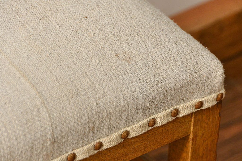 レトロ家具　アンティークリネン座面のレトロな椅子(4)(イス、チェア)