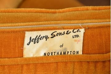 ヴィンテージ家具　イギリスビンテージ　1人掛けラウンジチェア(ソファ)(1)