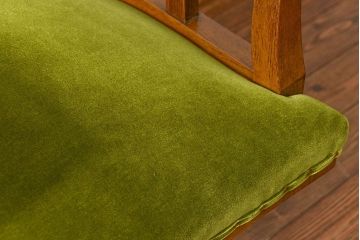 アンティーク家具　アンティーク 古いナラ材のかわいい回転イス(デスクチェア、ドクターチェア、椅子)