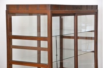 アンティーク家具 アンティーク 特大!古いタモ材 両面開きの上質なガラスケース(ショーケース、飾り棚、陳列棚)