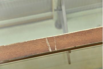 レトロ家具　アンティーク レトロな薄型ガラスケース(1) (ショーケース、飾り棚)