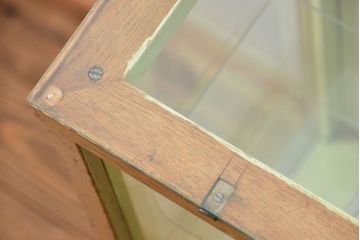 レトロ家具　アンティーク レトロな薄型ガラスケース(2) (ショーケース、飾り棚)