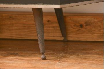 レトロ家具　昭和レトロ 珍しいデザイン、六角型の薄型ガラスケース(ショーケース、飾り棚、陳列棚)