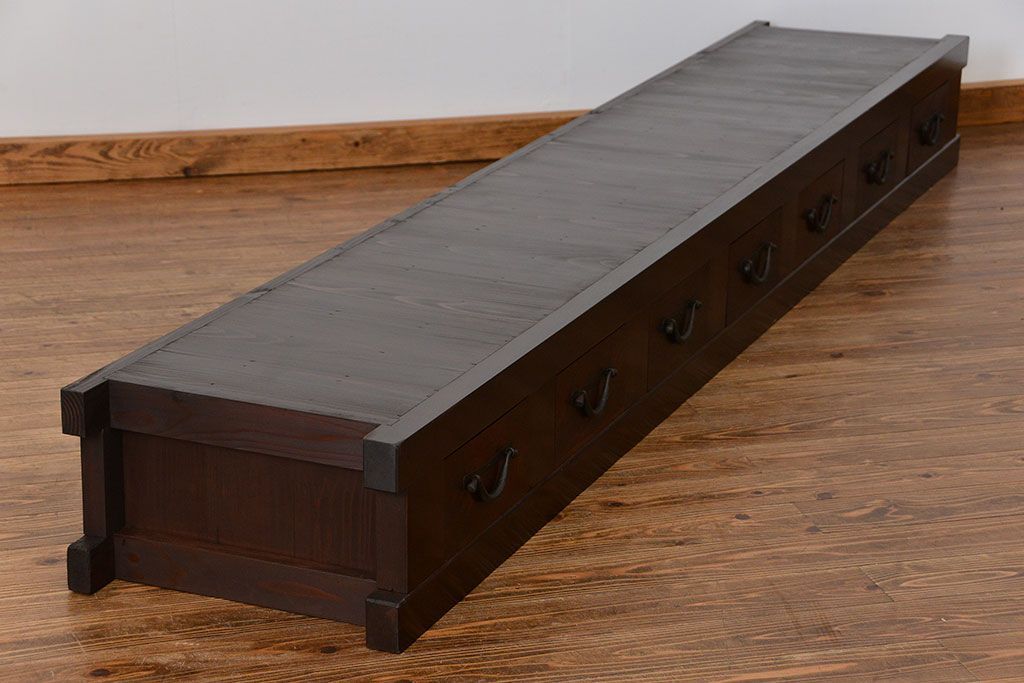 アンティーク家具　古民具・骨董 九尺幅　特大　引き出しローボード(置き床、置床、水屋箪笥、TVボード、テレビ台、キャビネット、収納棚)