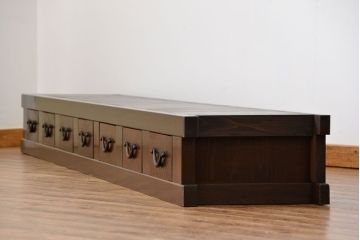 アンティーク家具　古民具・骨董 九尺幅　特大　引き出しローボード(置き床、置床、水屋箪笥、TVボード、テレビ台、キャビネット、収納棚)