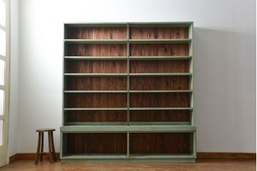 レトロ家具　アンティークペイント 古い商店のレトロな陳列棚(飾り棚、本棚、書棚)