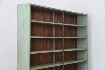 レトロ家具　アンティークペイント 古い商店のレトロな陳列棚(飾り棚、本棚、書棚)