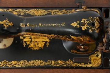 アンティーク家具　アンティーク　足踏みシンガーミシン(SINGER)(1)