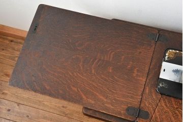 アンティーク家具　ジャンク品　イギリスアンティーク 足踏みシンガーミシン(SINGER)(2)