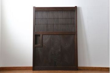 古民具・骨董 総欅材のシンプルな格子蔵戸(玄関戸)